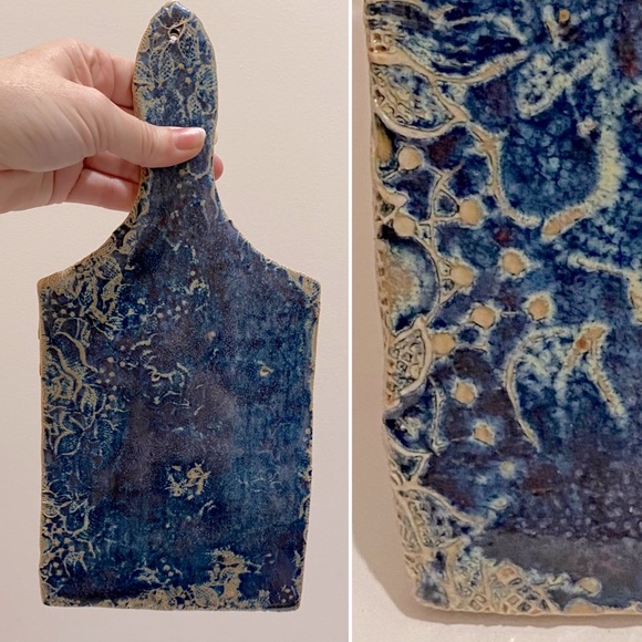 Anthropologie Other - ANTHRO ✨ cheese board hand made rose imprint detail ceramic accent decor
